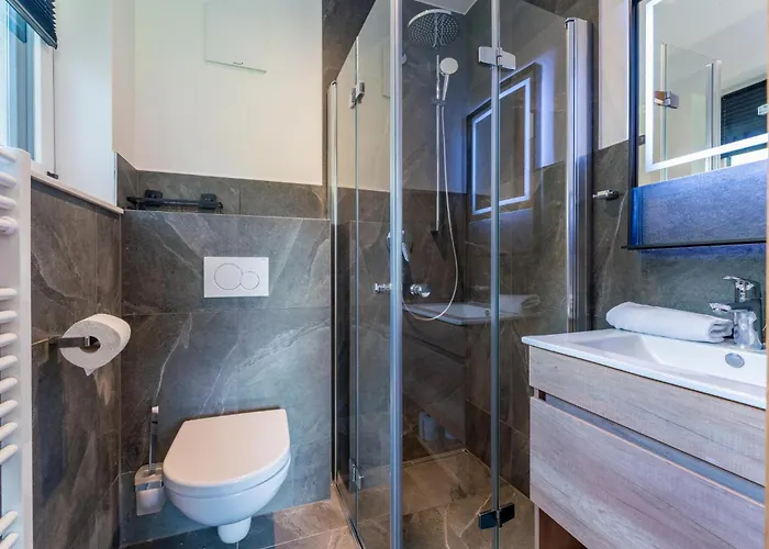 Mountain Alpinchique Sankt Lorenzen ob Murau