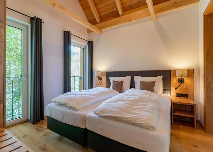 Mountain Alpinchique Sankt Lorenzen ob Murau