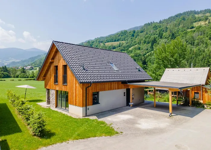 Mountain Alpinchique Sankt Lorenzen ob Murau